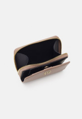 Tommy Hilfiger CHIC MED DOUBLE FUNCTION Wallet oat milk CHIC MED DOUBLE FUNCTION Бумажник овсяное молоко