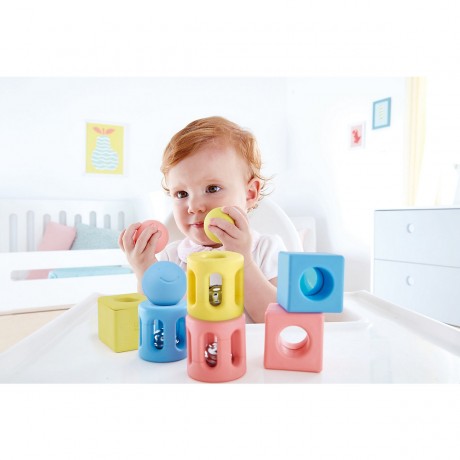 HAPE Geometrisches Rassel-Trio Геометрическое трио погремушек