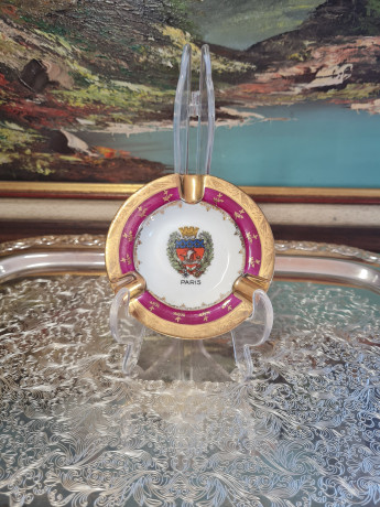 Пепельница винтажная Limoges Francce, бело-красный фарфор "Герб Парижа", 10,5 x 2 см, Франция, 1960-70гг.
