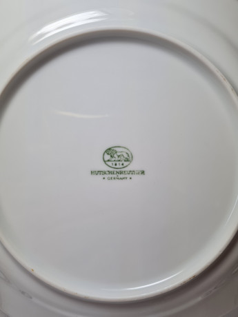 Hutschenreuther Фарфоровая тарелка с цветочным рисунком и узором по краю, 19,5 см, Германия, 1960-70гг.