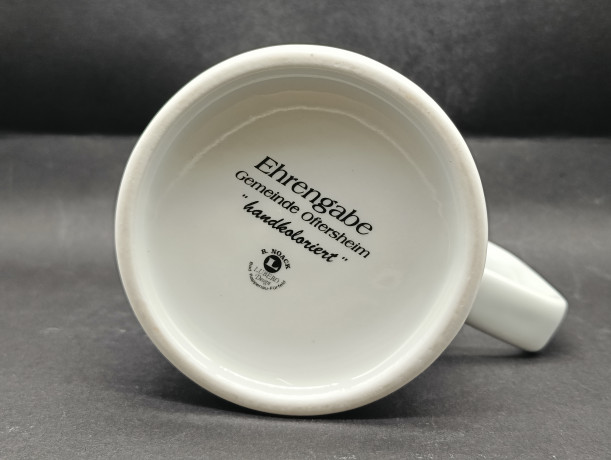 Кружка немецкая пивная винтажная Lubero / R.Nock "Почетный дар муниципалитета Офтерсхайм" с изображением города, 0.5 л, 18 см, фарфор, Германия, 1970-80гг.