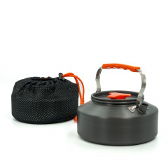 Intirilife Intirilife Wasser-/Teekocher, Outdoor Kochkessel mit 1,1 L Kochen beim Camping oder auf Reisen Orange Прибор для приготовления чая и воды Intirilife, чайник для приготовления пищи на открытом воздухе емкостью 1,1 л — приготовление пищи в походе