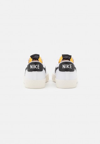 Nike Sportswear BLAZER Sneaker low white/black BLAZER низкие кроссовки женские белый черный