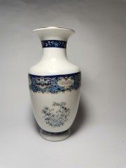 Japan porcelain, Винтажная Ваза &quot;Цветы и птицы&quot; в сине-голубых тонах с позолотой, Раритет, японский фарфор, 22см, Япония 1970г.