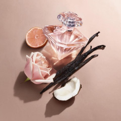 Lancome Nude  Обнаженная