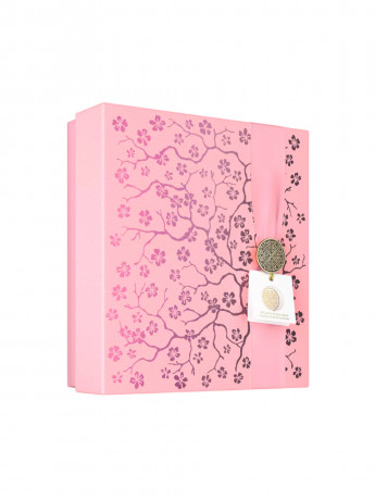 Rituals The Ritual of Sakura Gift Set M, Средний подарочный набор 2024 для ухода за телом "Ритуал Сакуры": гель, крем, скраб и свеча