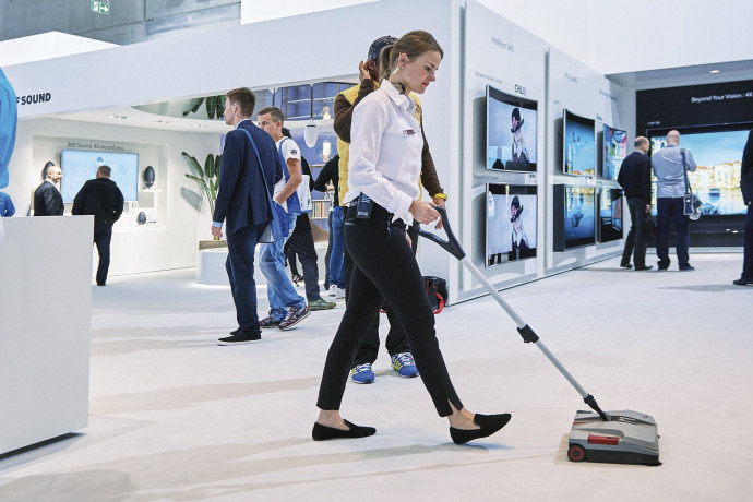 Sprintus Sprintus Akku-Bodenstaubsauger Medusa Аккумуляторный пылесос Sprintus Medusa