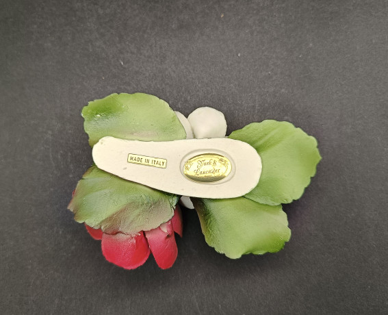 Статуэтка винтажная The Franklin Mint "Роза York & Lancaster", фарфор, 14 х 5 см, Италия, 1985 год.