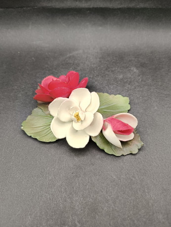 Статуэтка винтажная The Franklin Mint "Роза York & Lancaster", фарфор, 14 х 5 см, Италия, 1985 год.