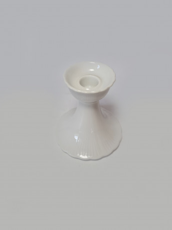 Tirschenreuth Белый фарфоровый подсвечник, 11см x 10,5см, Германия, 1970-80гг.