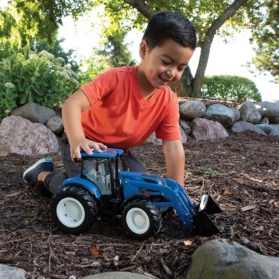 TOMY New Holland T7.270 Traktor Трактор New Holland T7.270