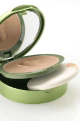 alverde NATURKOSMETIK Компактная тональная основа light-beige 010, 9 г