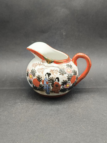 Сервиз чайный винтажный в традиционном китайском стиле "Девушки в саду", на 6 персон, фарфор, ручная роспись, Китай, 1960-70гг.