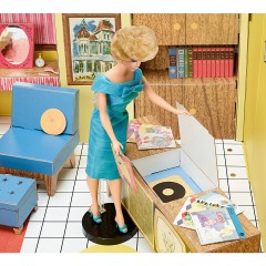Mattel Barbie Signature 75th Anniversary Retro Dreamhouse Repro, НАБОР Барби коллекционная к 75-летию Маттел в ретро Доме мечты