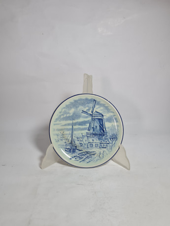 Тарелка декоративная винтажная Delft / Boch "Мельница", фарфор, 16.5 см, Нидерланды, 1970-80гг.