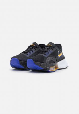 Nike Performance W AIR ZOOM SUPERREP 3 Sneaker low black/doll/lapis/yellow ochre W AIR ZOOM SUPERREP 3 Низкие кроссовки женские черный/кукла/ляпис/желтая охра