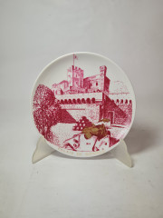 Porcelain de Monaco Декоративная фарфоровая тарелка &quot;Дворец Монако&quot; в светло-красном цвете, 19,5 x 2 см, Монако, 1970-80гг.