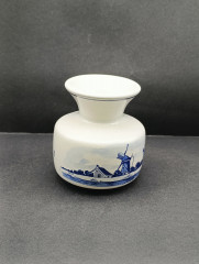 Ваза винтажная малая Delft Blue &quot;Мельницы&quot;, ручная роспись, фарфор, 8 х 9 см, Голландия, 1950-60гг.