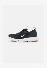 Nike Performance REACT ESCAPE Sneaker low black/white/iron grey/med brown REACT ESCAPE Низкие кроссовки женские черный/белый/железно-серый/средне-коричневый