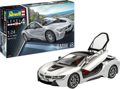 Revell BMW i8 1:24 БМВ i8 1:24