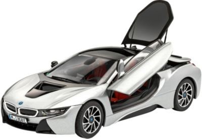 Revell BMW i8 1:24 БМВ i8 1:24