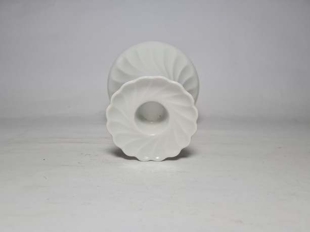 Limoges France Белый фарфоровый подсвечник, 10см x 9,5см, Франция, 1960-70гг.