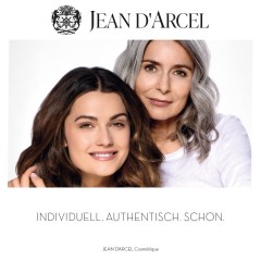 JEAN D'ARCEL sel de l’himalaya exfoliant VENUSTE Masage- und Peelingsalz hinterlasst eine seidige Haut  sel de l&amp;#39;himalaya exfoliant VENUSTE соль для массажа и пилинга делает кожу гладкой и шелковистой