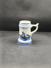 Немецкая кружка винтажная Delft Blue &quot;Мельница&quot;, ручная роспись, фарфор, 0.25 л, 7 х 8 см, Голландия, 1960-70гг.