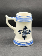 Немецкая кружка винтажная Delft Blue &quot;Мельница&quot;, ручная роспись, фарфор, 0.25 л, 7 х 8 см, Голландия, 1960-70гг.