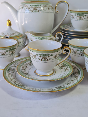 Сервиз чайный винтажный Tirschenreuther / Hutschenreuther Gruppe на 5 персон с зеленым узором, фарфор, Германия, 1960-70гг.