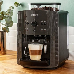 Krups Krups Kaffeevollautomat EA810B70 Essential Espresso Kaffeevollautomat Druck: 15 bar  Полностью автоматическая кофемашина Krups EA810B70 Essential Espresso, полностью автоматическая кофемашина, давление: 15 бар