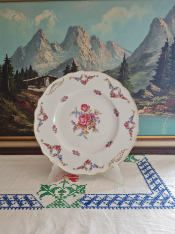 K&A Krautheim Selb Bavaria Фарфоровое сервировочное блюдо с цветочным рисунком и позолотой, 17,5см, Германия, 1960-70гг.