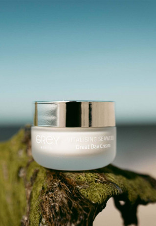 GREY Berlin GREY Berlin Tagescreme vegan Vitalising Seaweed Great Day Cream MADE IN GERMANY Дневной крем GREY Berlin веганский Vitalising Seaweed Great Day Cream MADE IN GERMANY