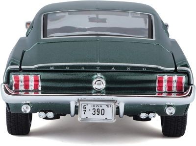 Maisto Modellauto Ford Mustang GTA Fastback 67 (grun Модель автомобиля Ford Mustang GTA Fastback 67 (зеленый