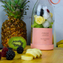 iceagle iceagle Akku-Smoothie-Maker 350ml Mini-Mixer, frischer Saft, kleiner Mixer USB, wiederaufladbarer, 20000r/min, 304 sus, leicht zu tragen, Anti-False-Touch  Беспроводная смузи-мейкер Iceagle, мини-блендер на 350 мл, свежий сок, небольшой блендер US