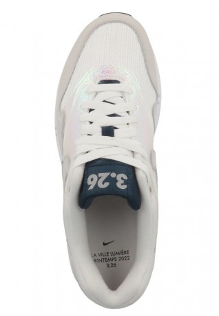 Nike Performance AIR MAX LOW Sneaker low summit white/light bone/light smoke grey AIR MAX LOW кроссовки женские низкие верхушка белая/светлая кость/светло-серый дым
