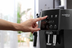 De'Longhi De'Longhi Kaffeevollautomat Magnifica Start ECAM 220.22.GB Полностью автоматическая кофемашина De'Longhi Magnifica Start ECAM 220.22.RU