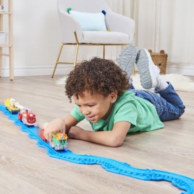 Spin Master Mighty Express Push-and-Go Zug Roter Retter mit Guterwaggon Красный спасатель Mighty Express Push-and-Go Train с товарным вагоном