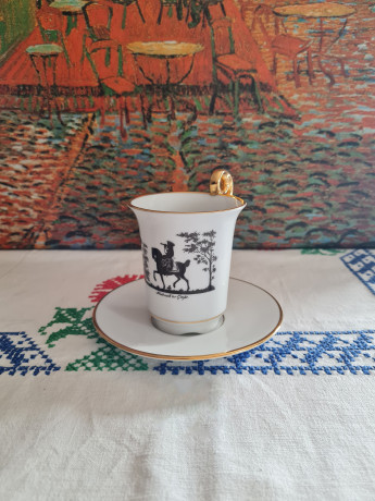 Volkstedt Thuringer Кофейная чашка с блюдцем "Фридрих Великий", белый фарфор с чёрным рисунком ручной работы, 10,5см x 10см, Германия, 1960-70гг.