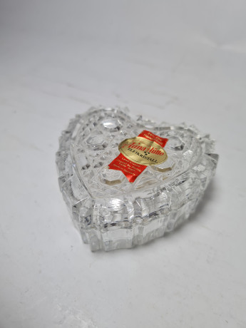 Шкатулка винтажная Anna Hutte в виде сердечка, хрусталь, 7 x 6,5 см, Германия, 1960-70гг.