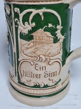 Немецкая пивная кружка винтажная W.Germany в бежево-зеленых тонах, керамика, 0.5 л, 15.5 см, Германия, 1970-80гг.