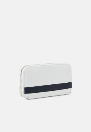 Tommy Hilfiger POPPY LARGE STRIPES Wallet breton МАК БОЛЬШИЕ ПОЛОСЫ Бумажник бретон