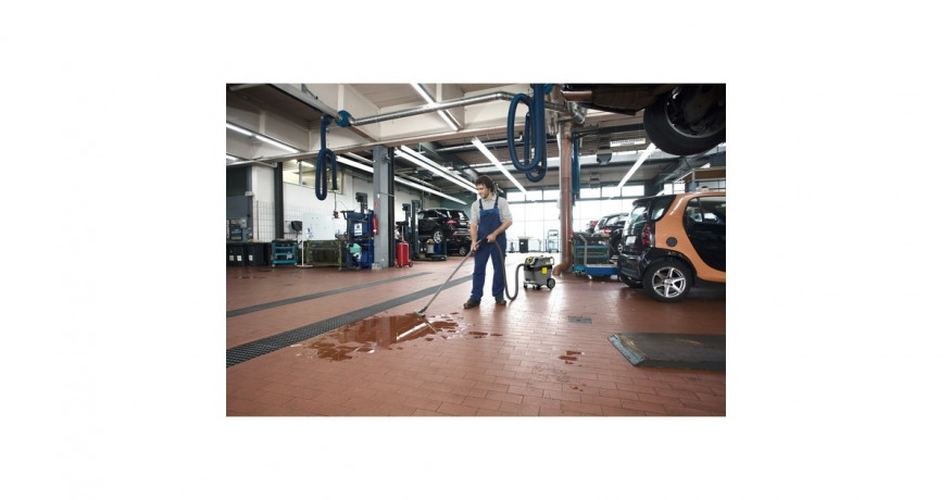 Karcher Karcher Nass-/Trockensauger NT 30/1 TACT L grau/schwarz  grau/schwarz Пылесос Karcher для сухой и влажной уборки NT 30/1 TACT L серый/черный