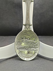 Ложка винтажная WMF Zinn &quot;Крепость Мариенберг&quot;, юбилейная, олово, 19 см, Германия, 1988 год.