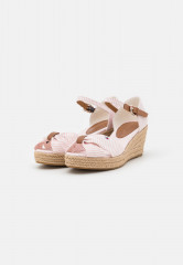 Tommy Hilfiger HIGH WEDGE  Platform sandals seersucker/soothing pink HIGH WEDGE Сандалии на платформе Сирсакер/успокаивающий розовый