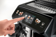 De'Longhi De'Longhi Kaffeevollautomat Eletta Explore ECAM 450.55 G, Grau, inkl. Pflegeset im Wert von € 31,99 UVP  Полностью автоматическая кофемашина De'Longhi Eletta Explore ECAM 450.55 G, серая, включая наор для ухода, рекомендуемая розничная цена 31,9
