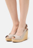 Tommy Hilfiger ICONIC ELENA SLING BACK WEDGE High heeled sandals stone ICONIC ELENA SLING BACK WEDGE Босоножки на высоком каблуке камни