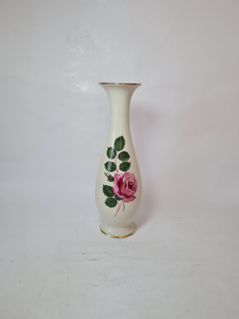 Ваза винтажная Royal KM Bavaria, белый фафор с декором и позолоченным ободком "Розовая роза", 28,5 x 8см / 3,5см, Германия, 1960-70гг.
