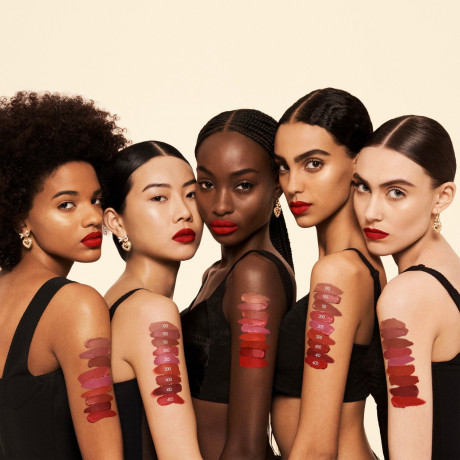 Dolce&Gabbana  Devotion No Transfer Matte Liquid Lip AFFETTO 205 Матовая жидкая губная помада Devotion No Transfer