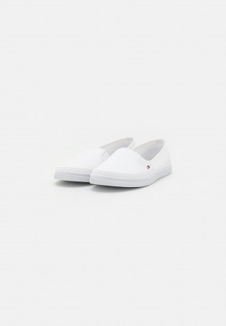 Tommy Hilfiger ESSENTIAL KESHA  Trainers white ESSENTIAL KESHA Кроссовки белый